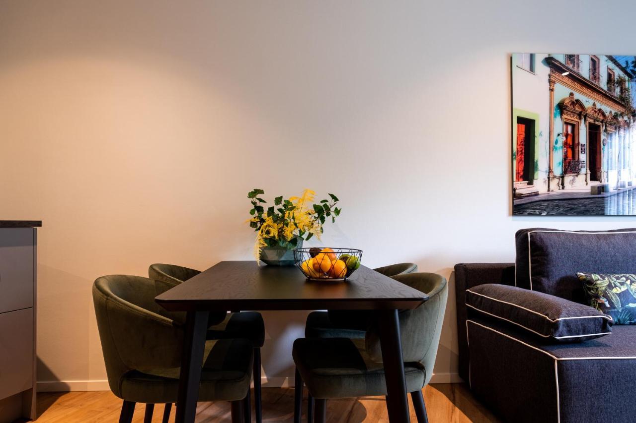 Nero Office Hotel & City Cafe Roarmond Dış mekan fotoğraf