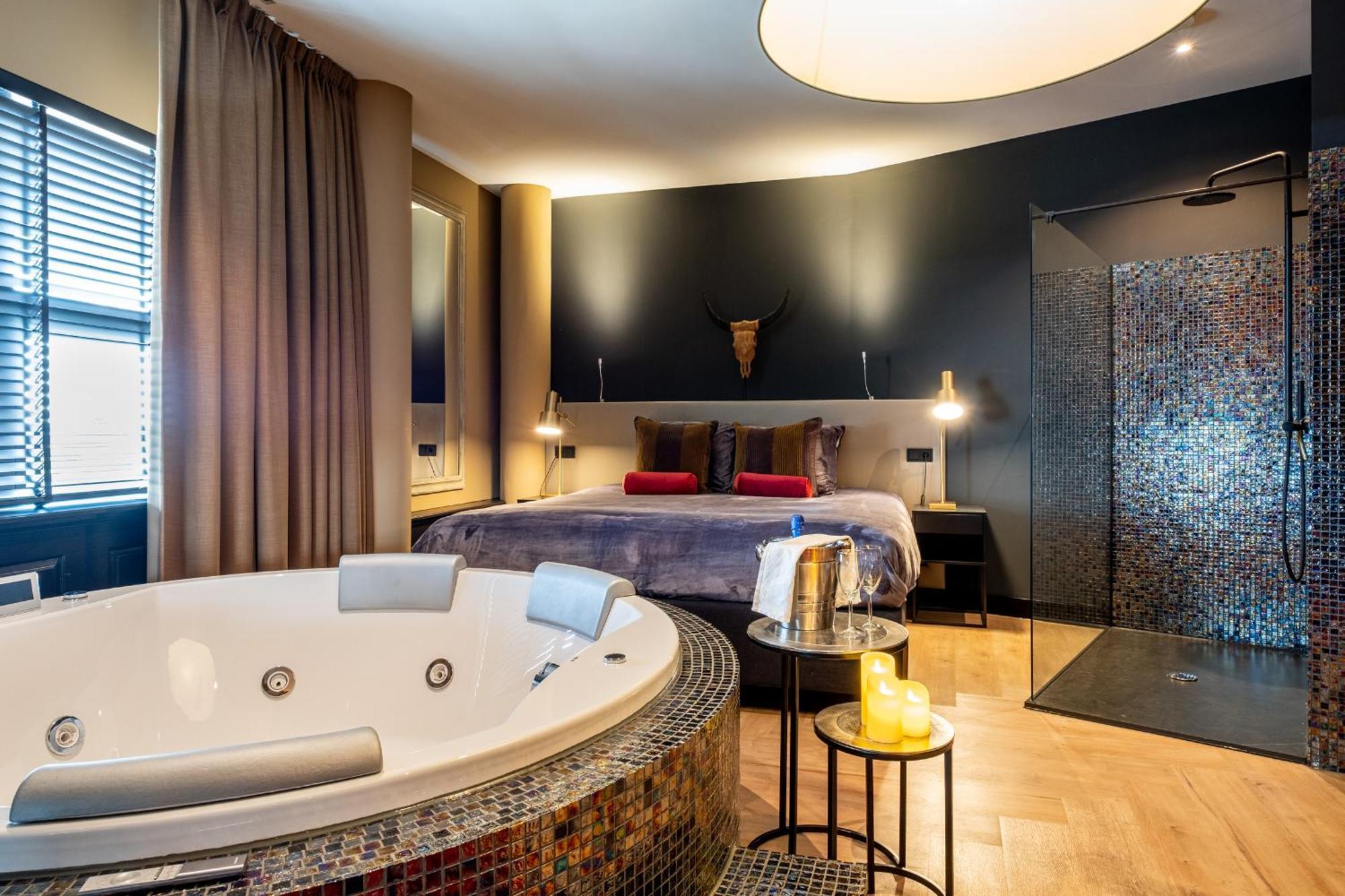 Nero Office Hotel & City Cafe Roarmond Dış mekan fotoğraf