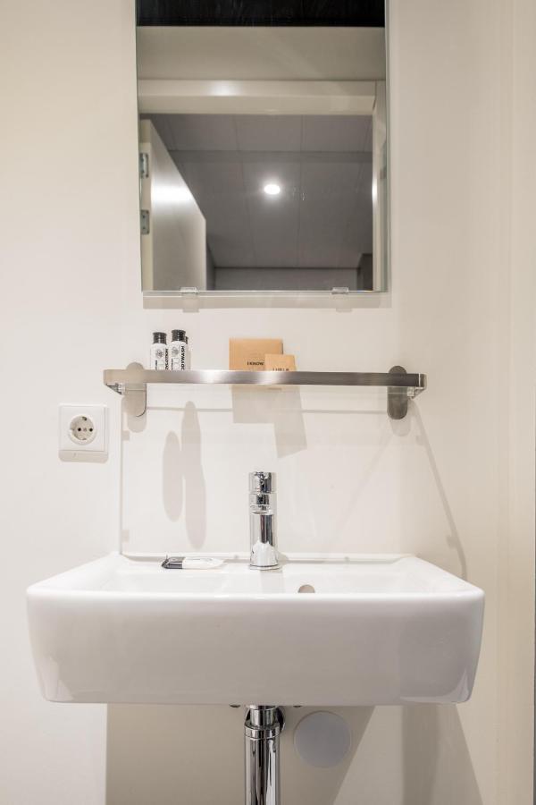 Nero Office Hotel & City Cafe Roarmond Dış mekan fotoğraf
