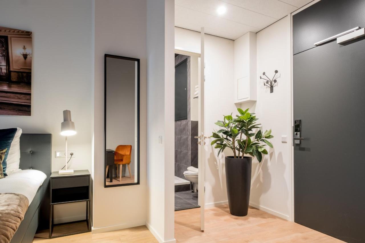 Nero Office Hotel & City Cafe Roarmond Dış mekan fotoğraf