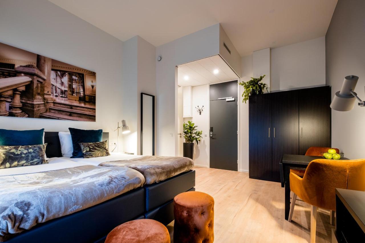 Nero Office Hotel & City Cafe Roarmond Dış mekan fotoğraf