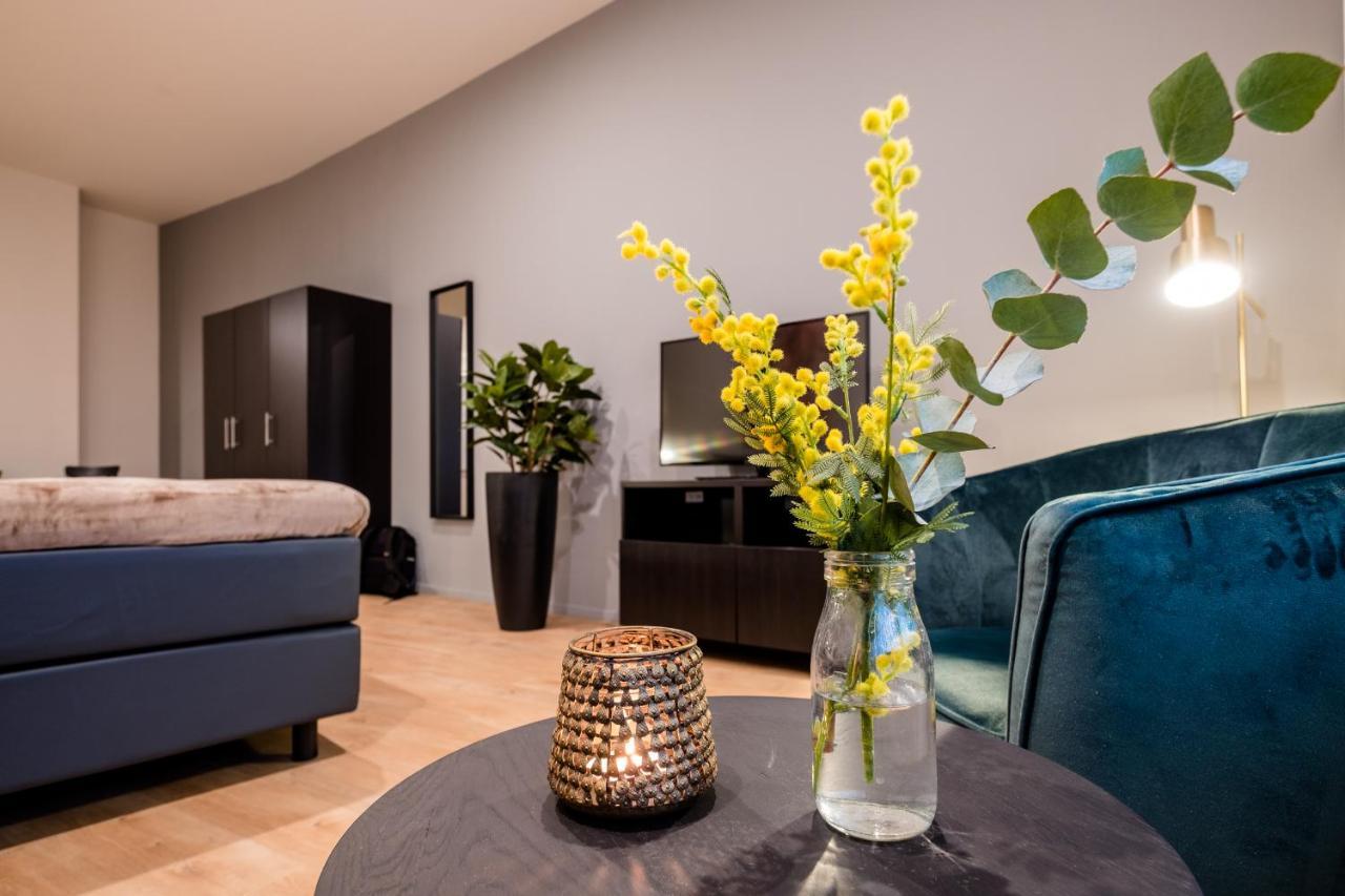 Nero Office Hotel & City Cafe Roarmond Dış mekan fotoğraf